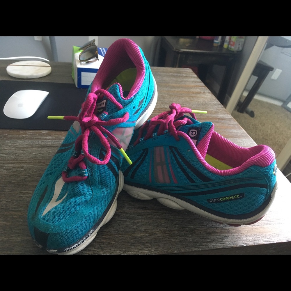 Brooks Pure Connect